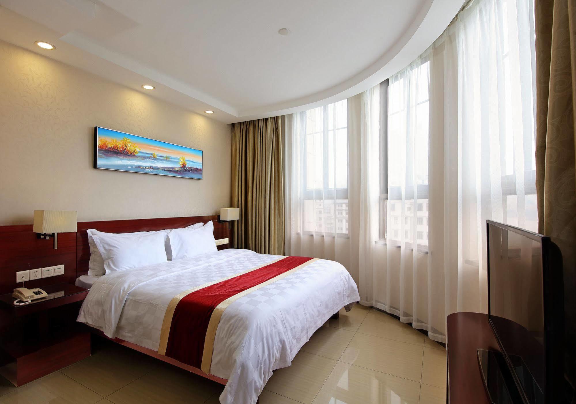 فندق قوانغتشوفي  فندق نانفانج داشا المظهر الخارجي الصورة